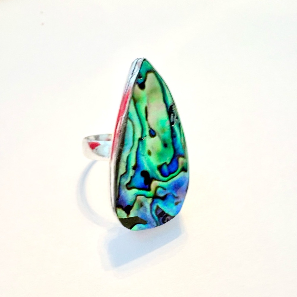 1 1/2 inch Abalone Shell ring, 925 marked, size
 7 1/2